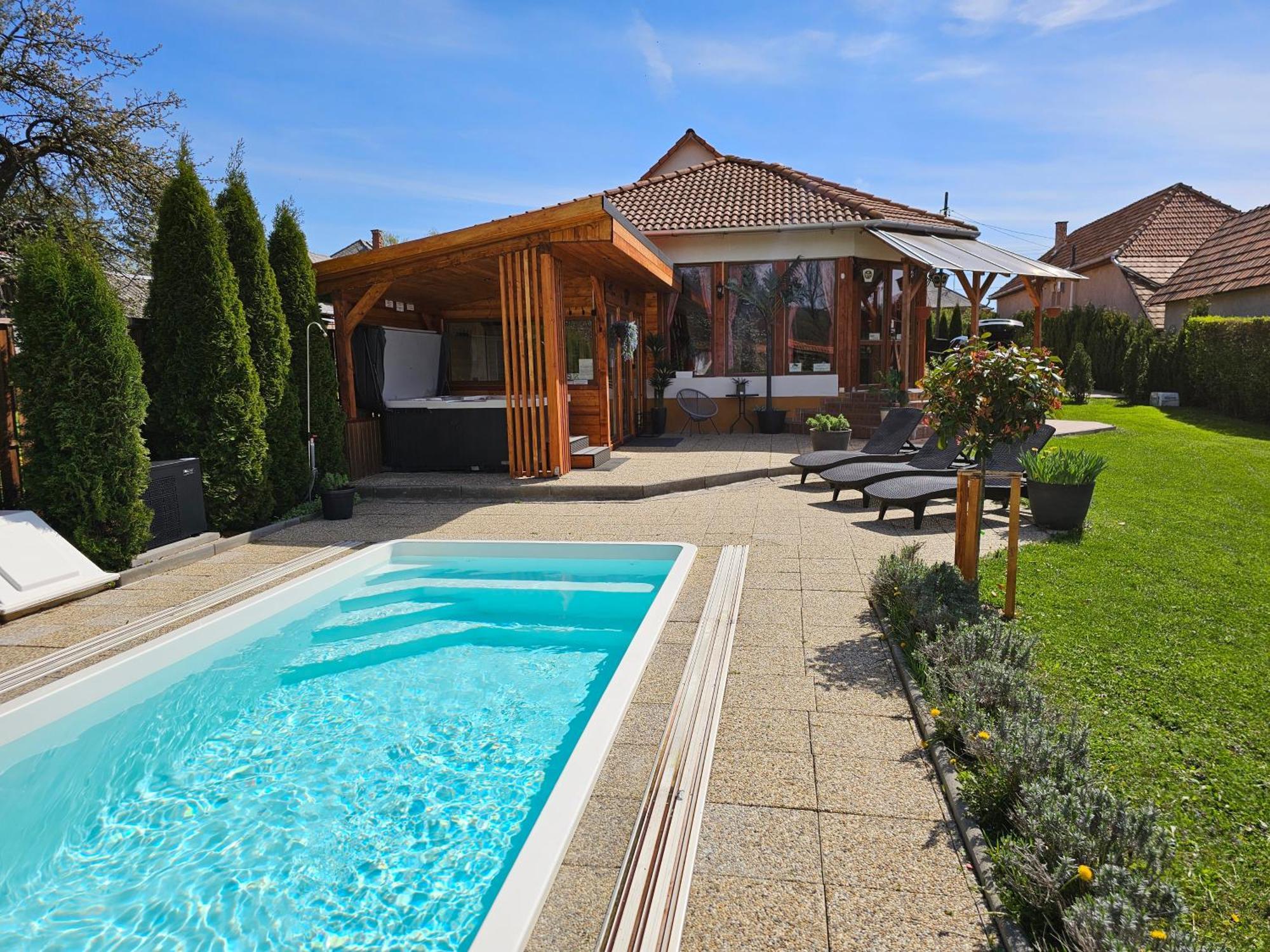 Eden Teljes Haz Hotel Aggtelek Exterior photo